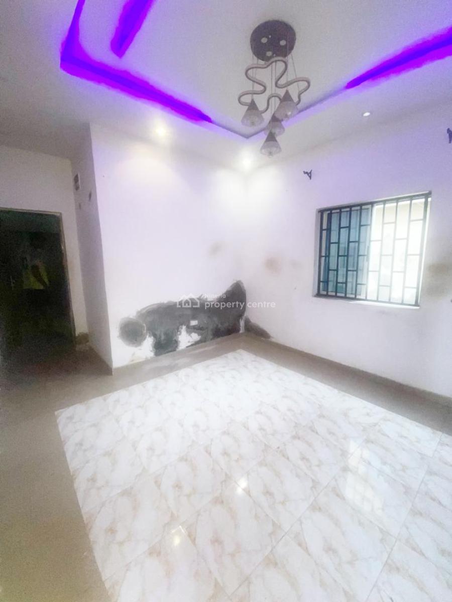2 Bedroom Apartment, Gra Phase 1, Magodo, Lagos, Flat / Apartment for Rent