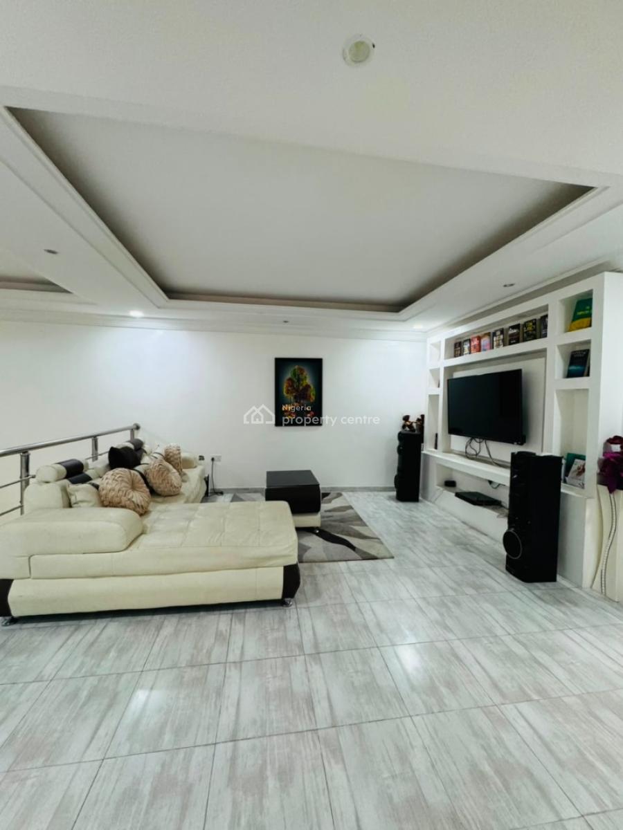 Beautifully Finished 4-bedroom Self-compound Duplex with Bq, Chevron, Lekki, Lagos, Detached Duplex for Sale