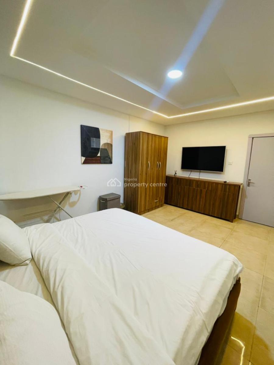 Furnished & Serviced 1 Bedroom Apartment with Pool & Gym, Victoria Island (vi), Lagos, Flat / Apartment for Rent