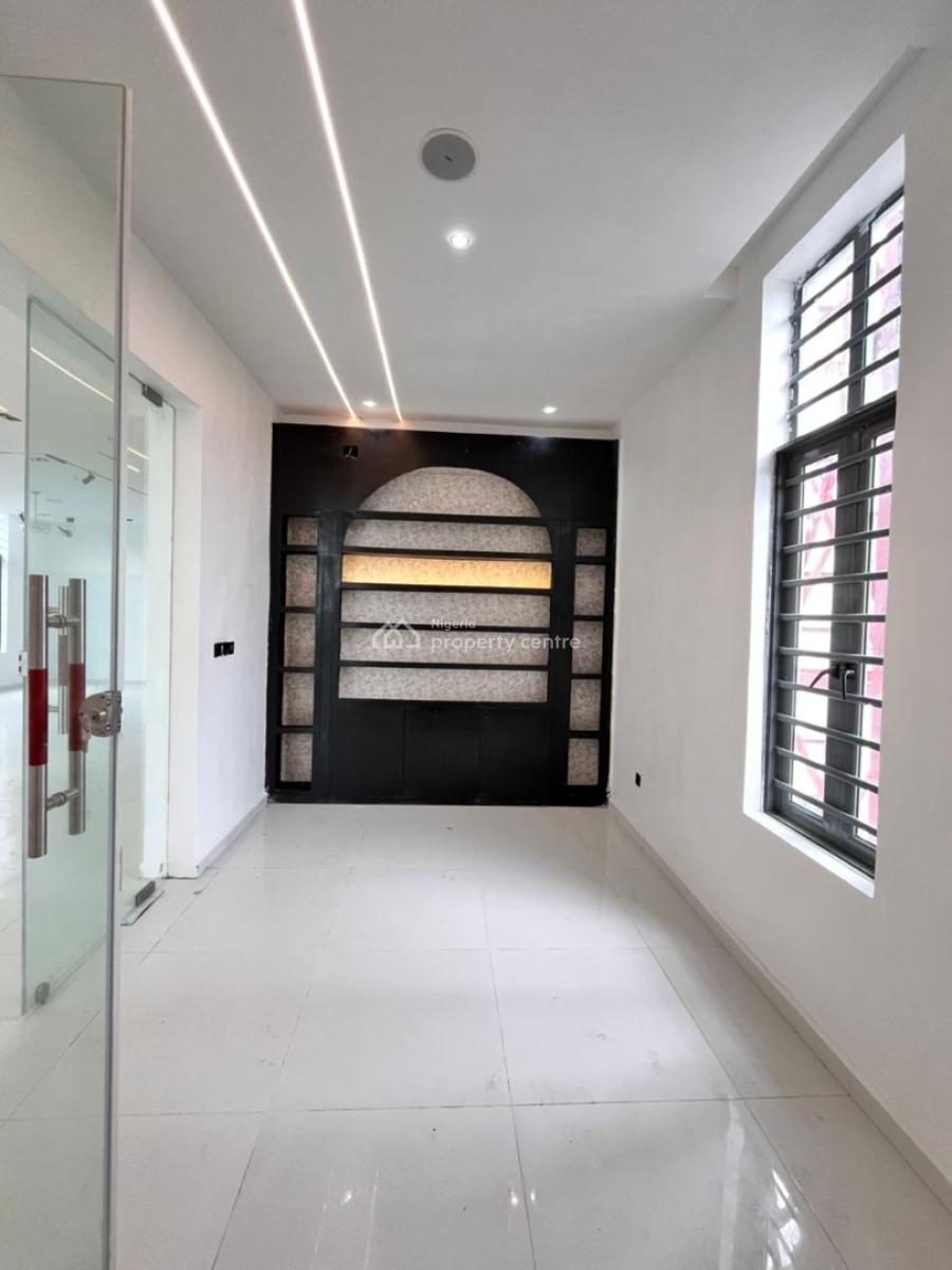 6 Bedrooms Detached House, Hampton Lake ,chevron Drive, Lekki, Lagos, Detached Duplex for Sale