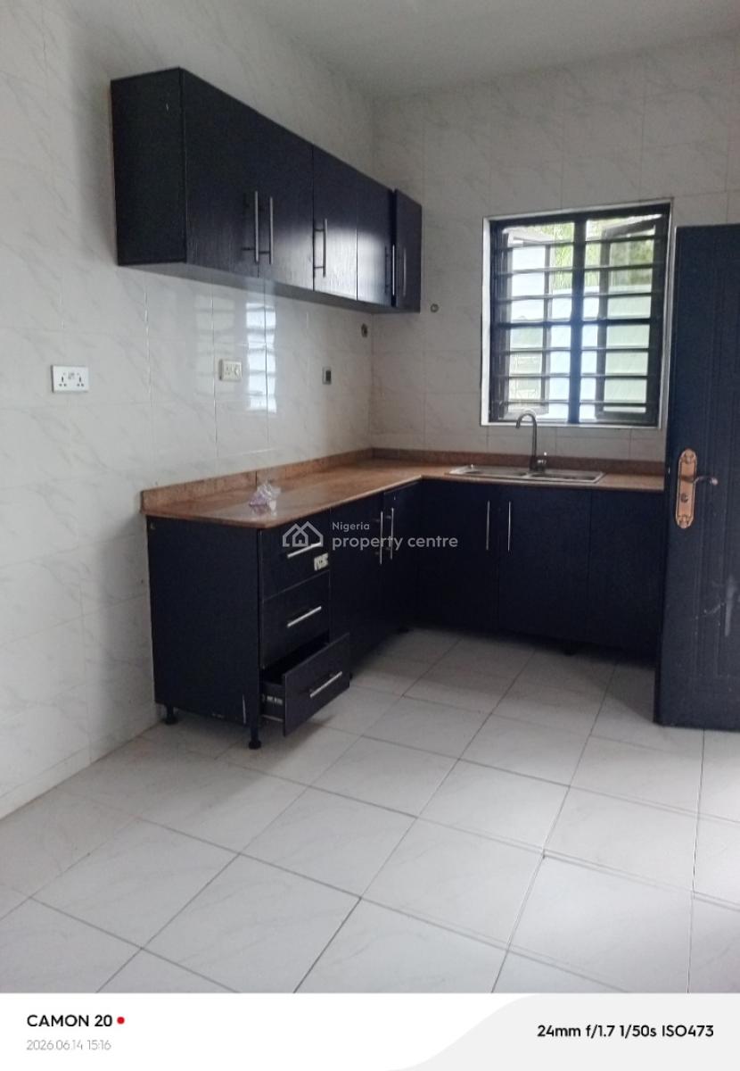 a Spacious 2bed in Apartment in a Secure Estate, Close to The Road, Royal Palm Will Estate, Badore Ajah, Badore, Ajah, Lagos, Flat / Apartment for Rent