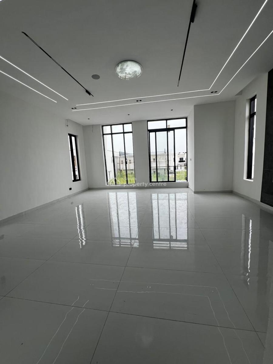 Luxuriously Fitted 5 Bedroom Fully Detached with Pool & Bq, Ajah, Lagos, Detached Duplex for Sale