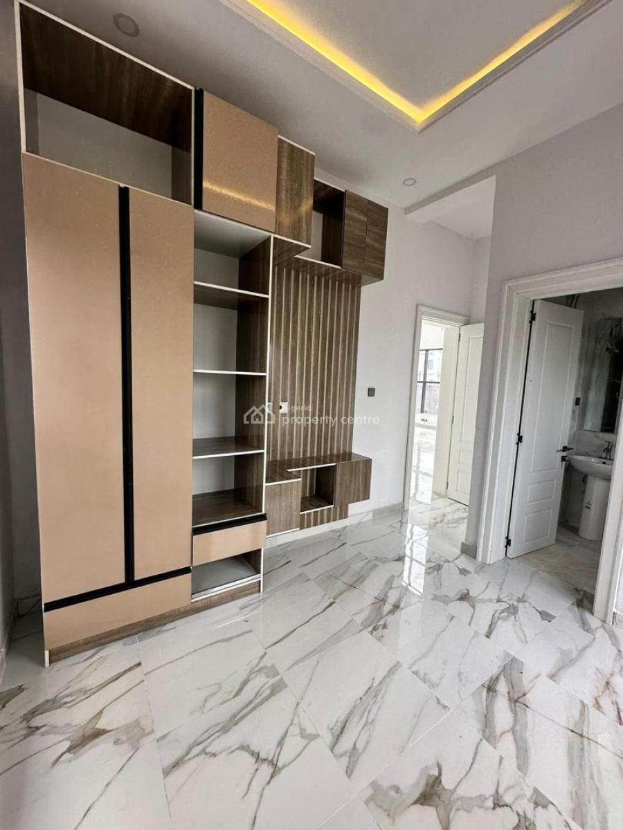 5 Bedroom Flat, Orchid Estate, Lekki, Lagos, House for Sale