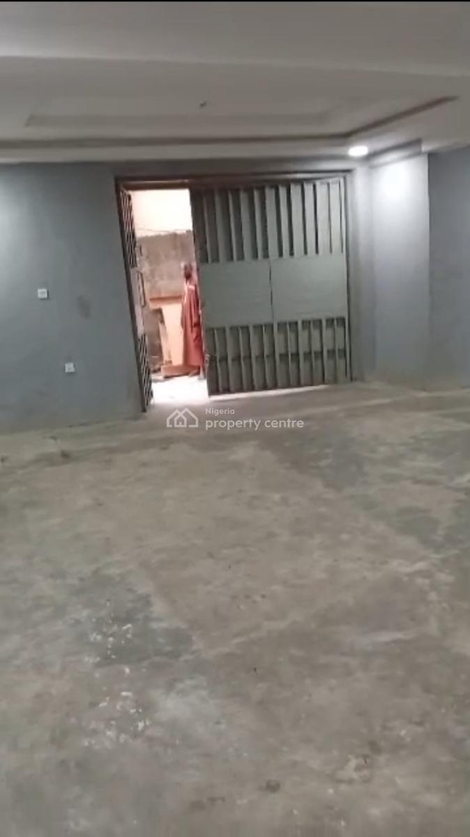 Under Decking Warehouse, Near Eric More Road, Surulere, Lagos, Warehouse for Rent