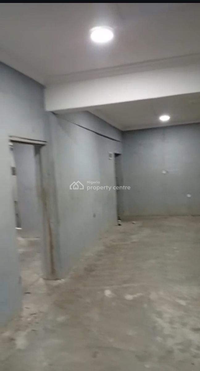 Under Decking Warehouse, Near Eric More Road, Surulere, Lagos, Warehouse for Rent