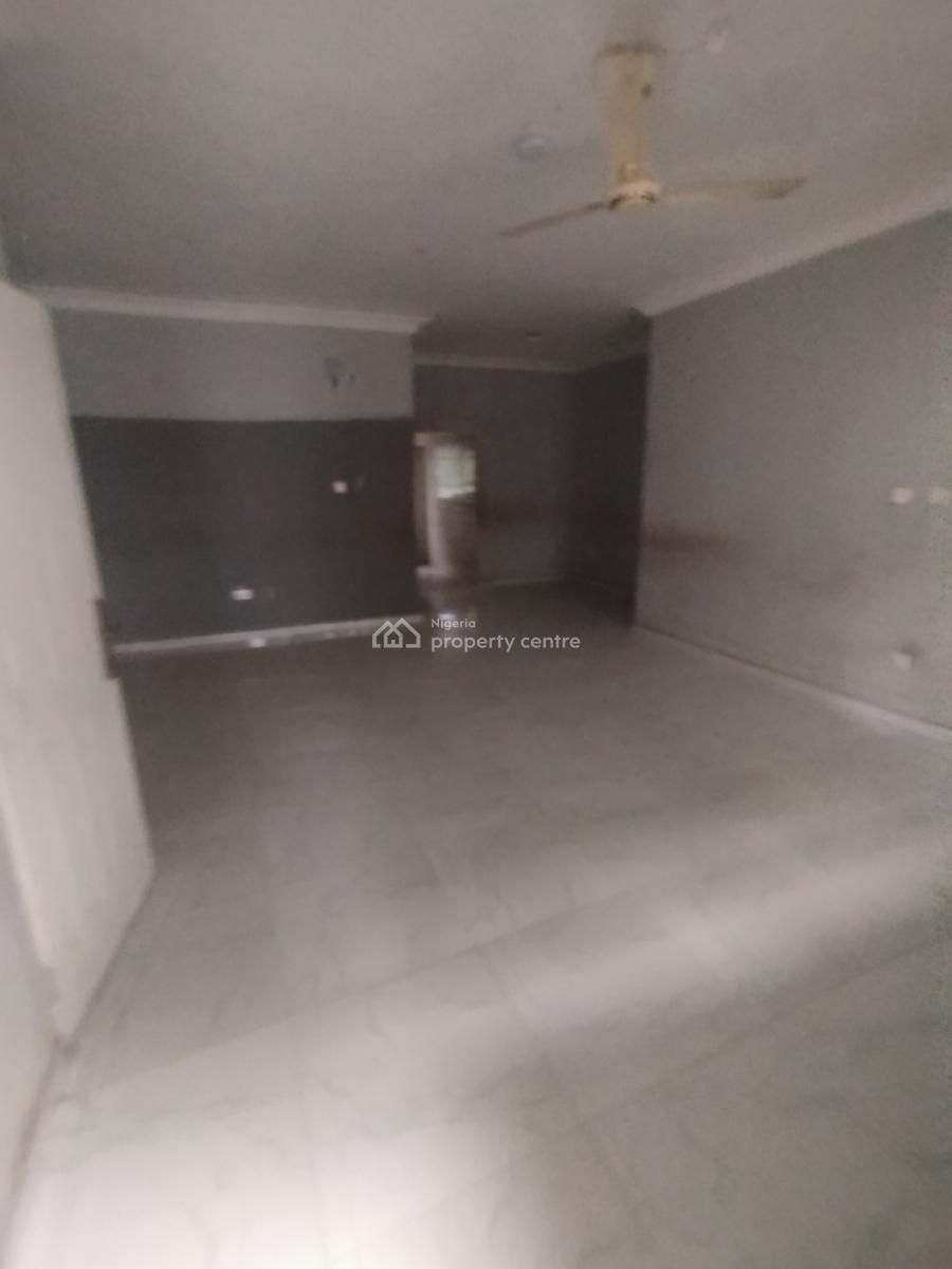 Luxury 3 Bedroom Apartment Upstairs, Marshy Hill Estate, Ajah, Lagos, Flat / Apartment for Rent
