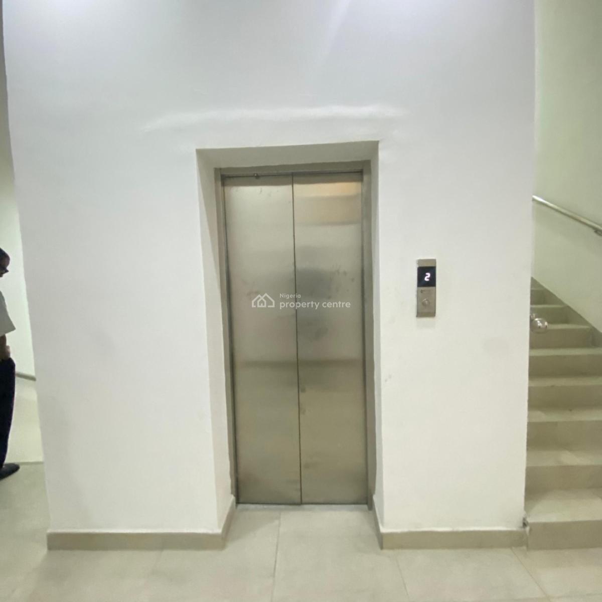 Newly Built & Spacious 2 Bedroom Apartment, Lekki Phase 1, Lekki, Lagos, Flat / Apartment for Rent