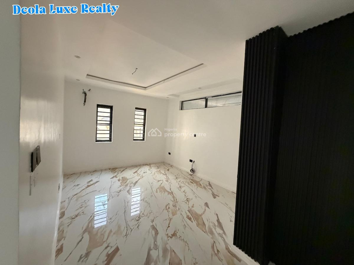 4 Bedroom Terraced Duplex( Brief Ready), Ologolo, Lekki, Lagos, Terraced Duplex for Sale