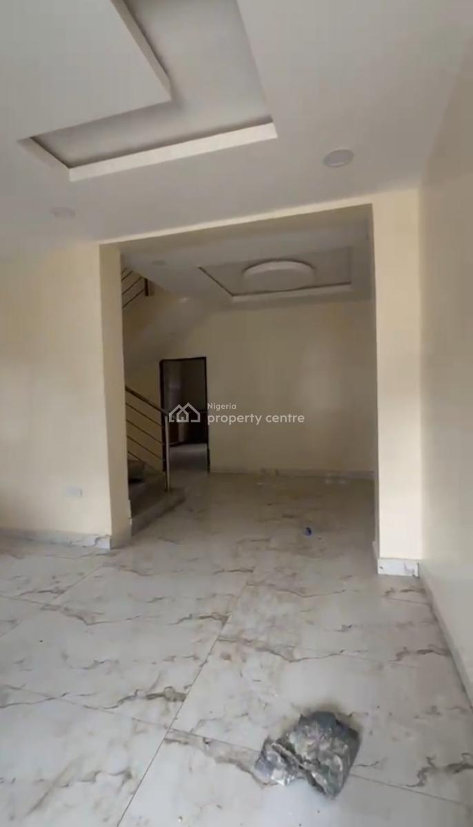 4 Bedrooms Terraced Duplex Cornerpiece + Attached Bq, Jahi, Abuja, Terraced Duplex for Rent