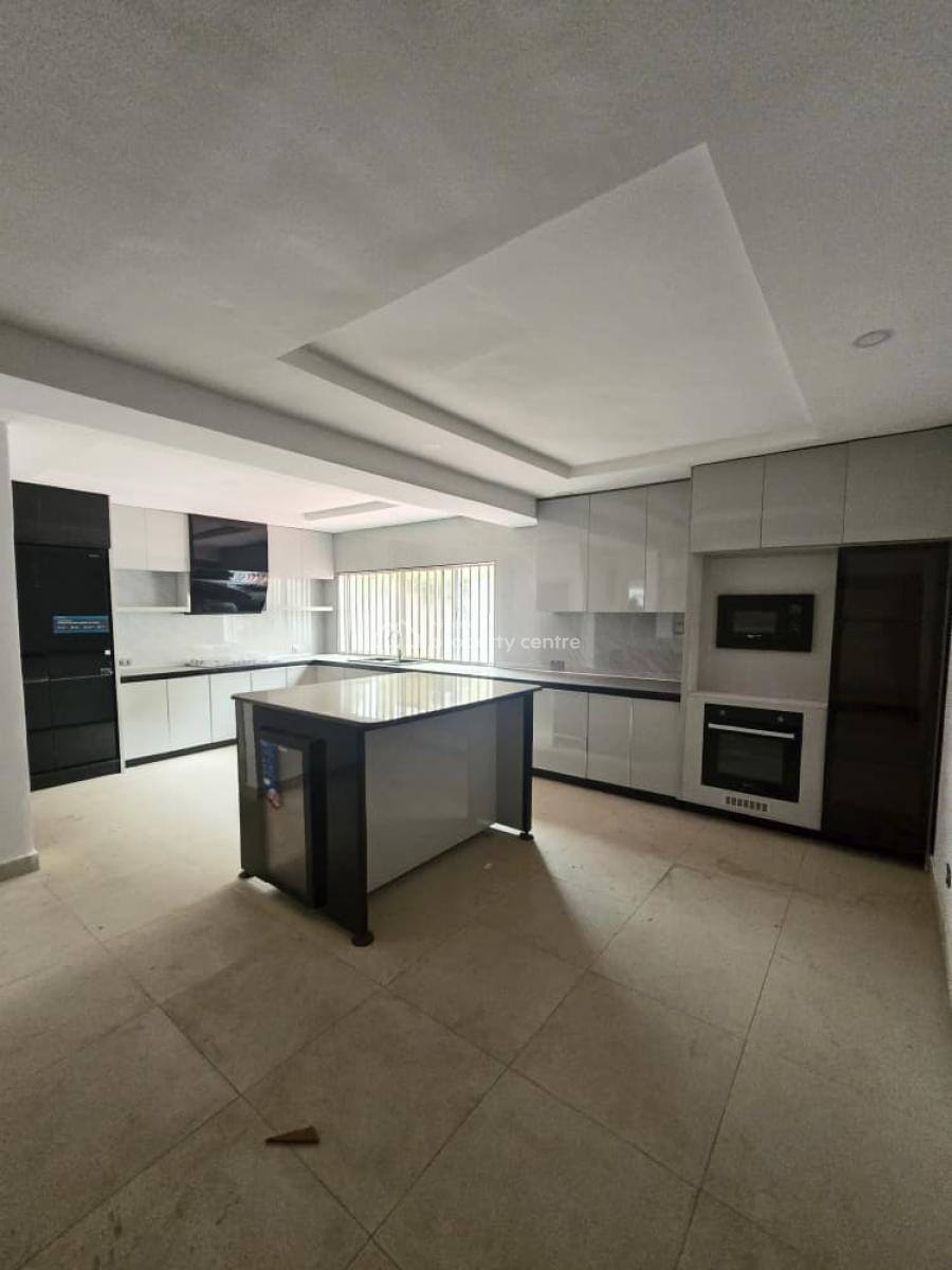 5 Bedroom Fully Detached Duplex with Family Lounge, Maryland, Lagos, Detached Duplex for Sale