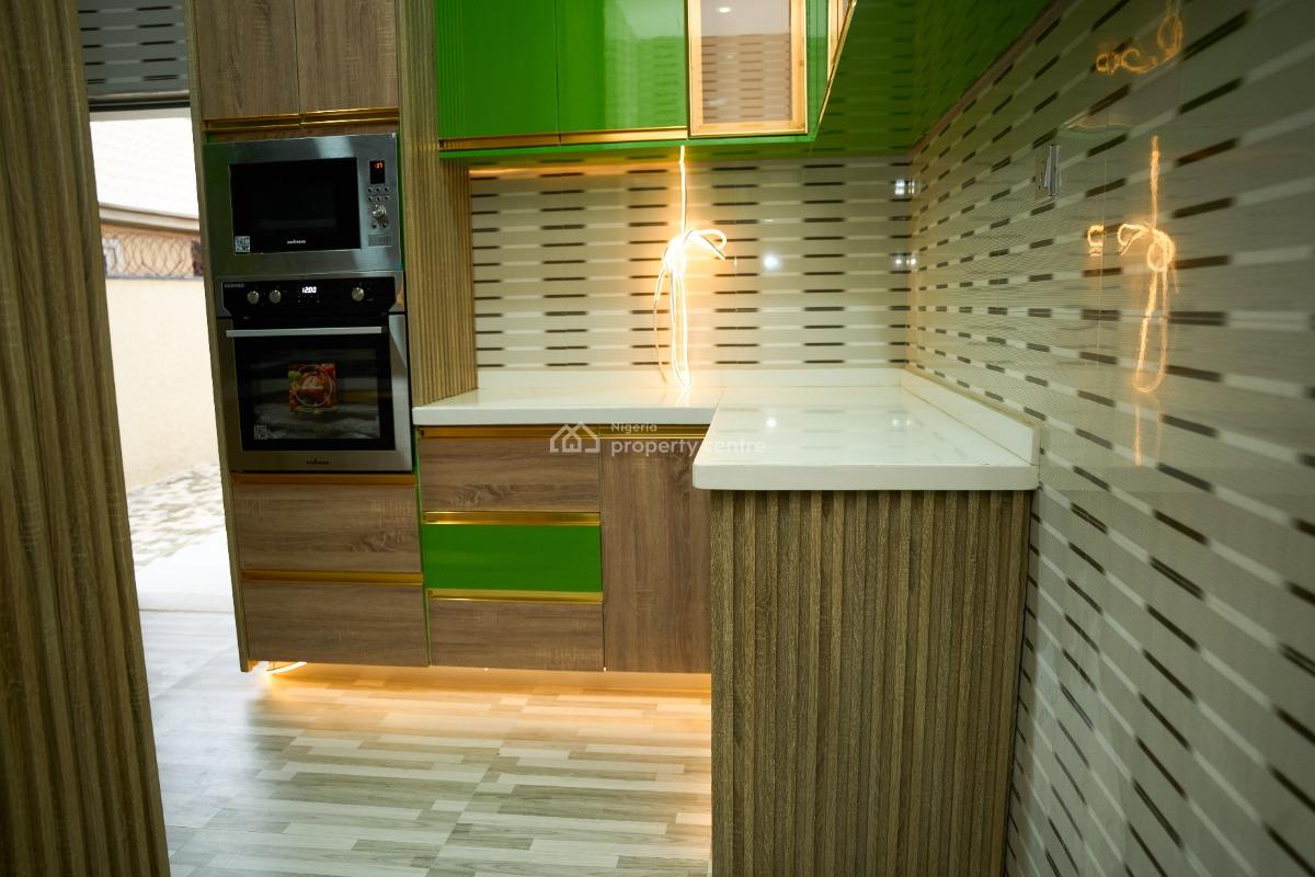 Brandnew Luxury 2 Bedroom Flat, By Sunnvale Estate, Dakwo, Abuja, House for Rent