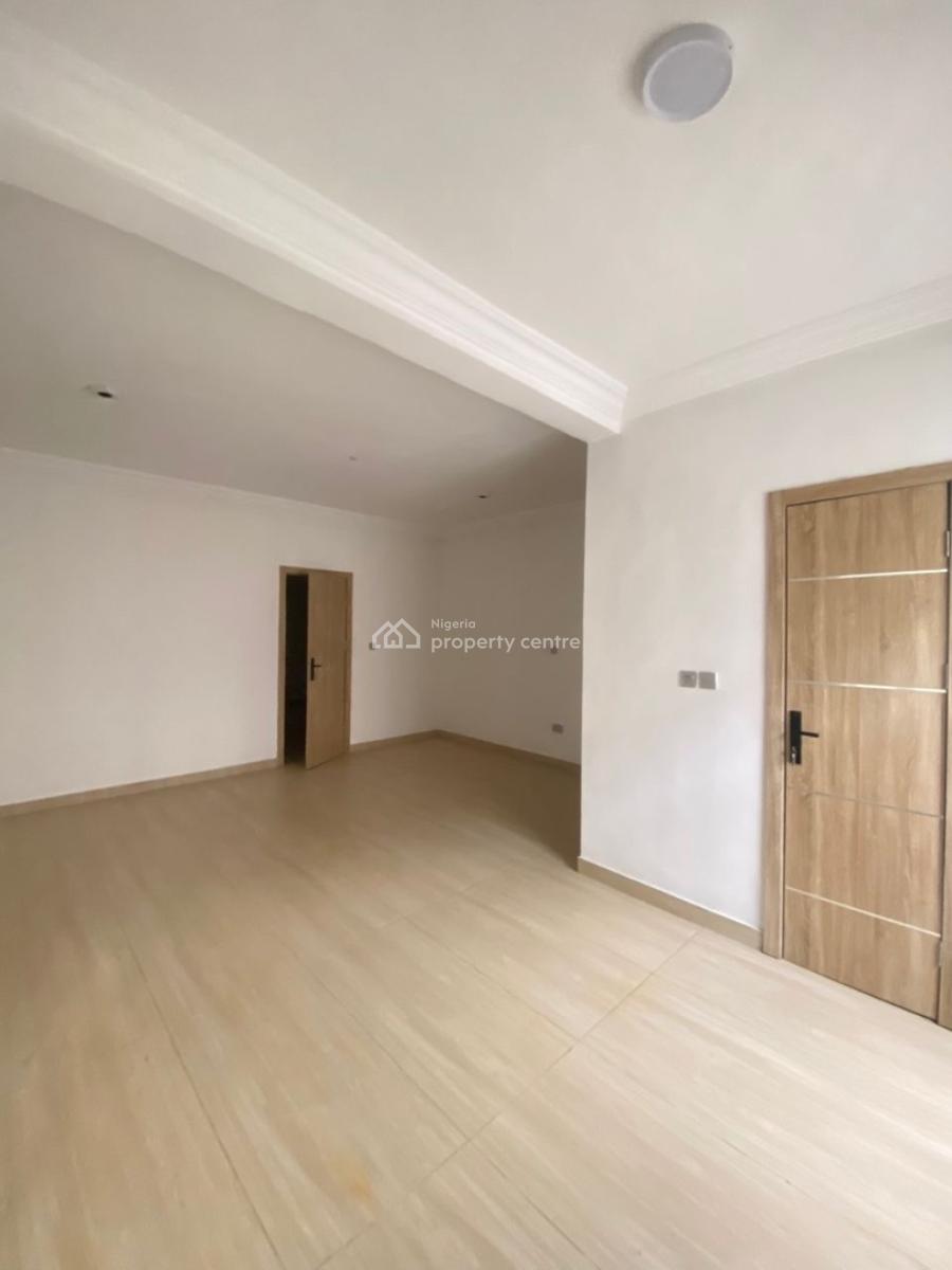 Spacious, Clean Finished 2 Bedroom Maisonette Apartment on 2 Floors, Lekki Phase 1, Lekki, Lagos, Flat / Apartment for Sale