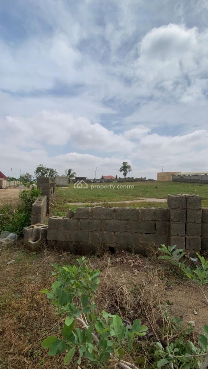 Buildable 2500sqm Land Size, Maitama Ext, Mpape, Abuja, Commercial Land for Sale