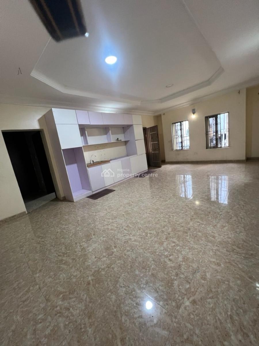 Luxurious Master Bedroom Studio Upstairs with Personal Kitchen, Oral Estate, Lekki, Lagos, Self Contain (single Rooms) for Rent