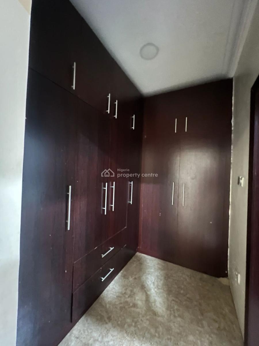 Luxurious Master Bedroom Studio Upstairs with Personal Kitchen, Oral Estate, Lekki, Lagos, Self Contain (single Rooms) for Rent