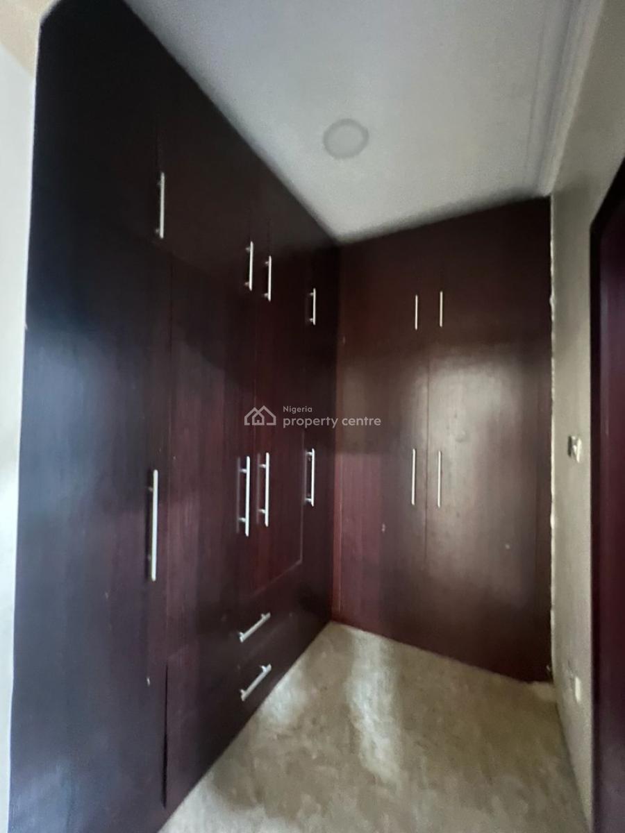 Luxurious Master Bedroom Studio Upstairs with Personal Kitchen, Oral Estate, Lekki, Lagos, Self Contain (single Rooms) for Rent
