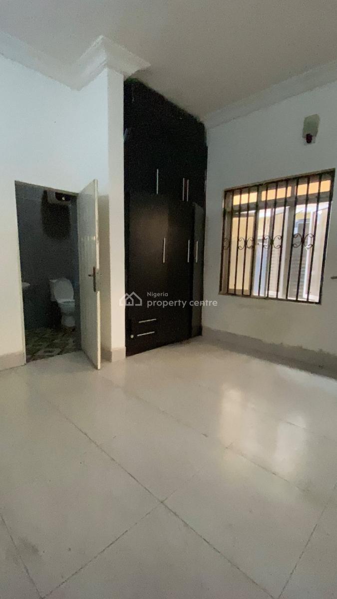 Neatly Built 2 Bedroom Flat, Jahi Gilmore, Jahi, Abuja, Flat / Apartment for Rent