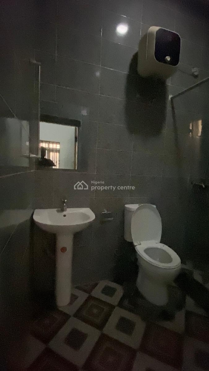 Neatly Built 2 Bedroom Flat, Jahi Gilmore, Jahi, Abuja, Flat / Apartment for Rent