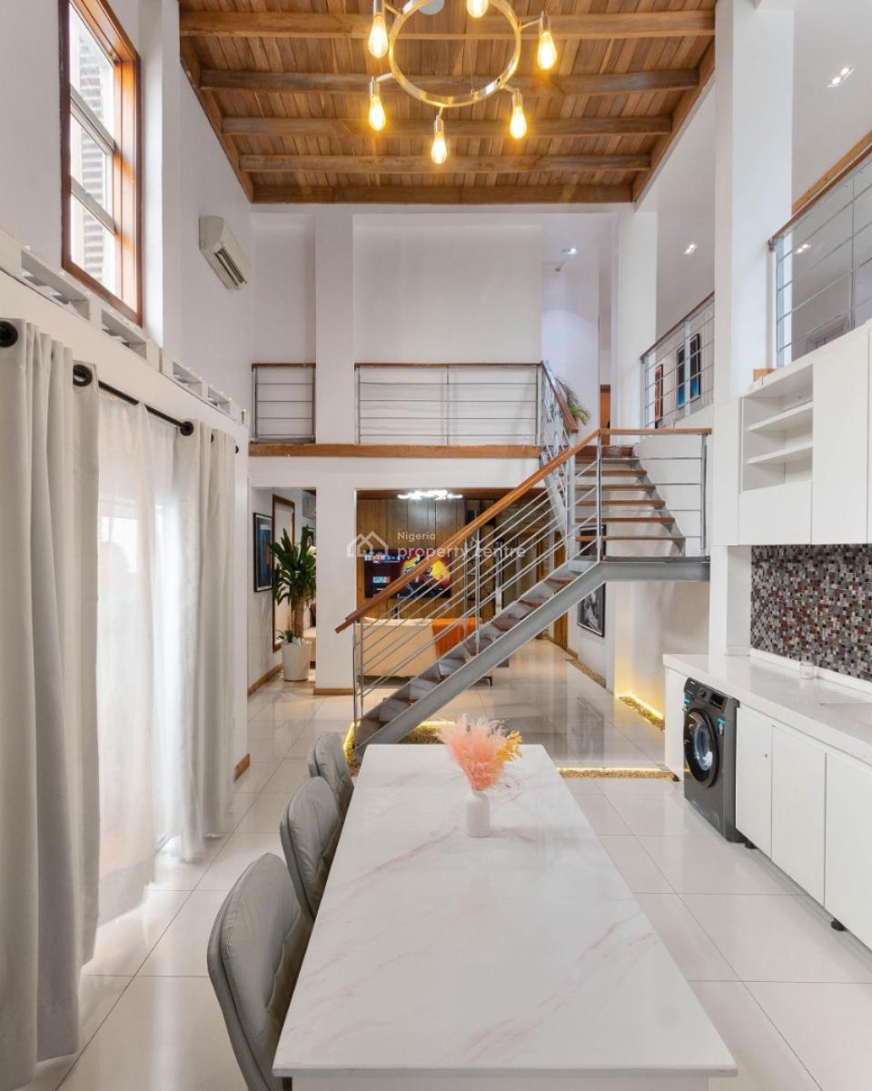 Luxury 2 Bedroom Uptown Loft/maisonette with Pool and Ps5, Lekki Phase 1, Lekki, Lagos, Flat / Apartment Short Let