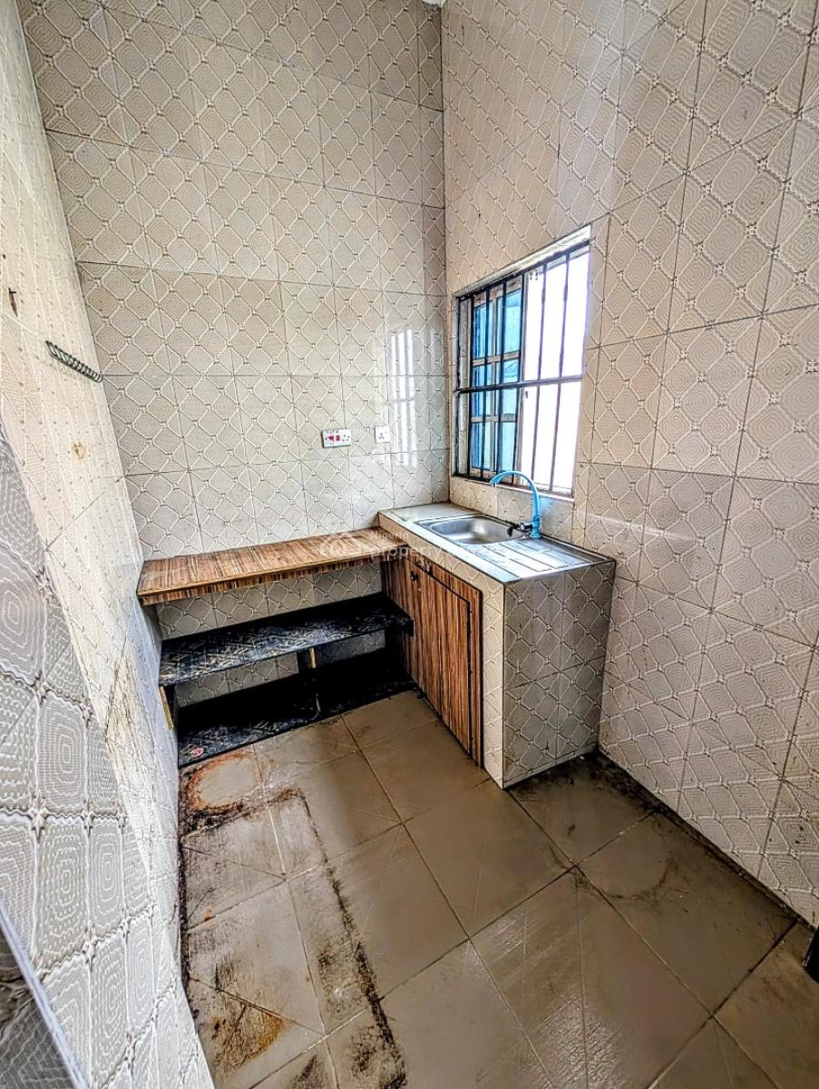 a Clean (2) Two Bedroom Flat, Osongama Estate, Uyo, Akwa Ibom, House for Rent
