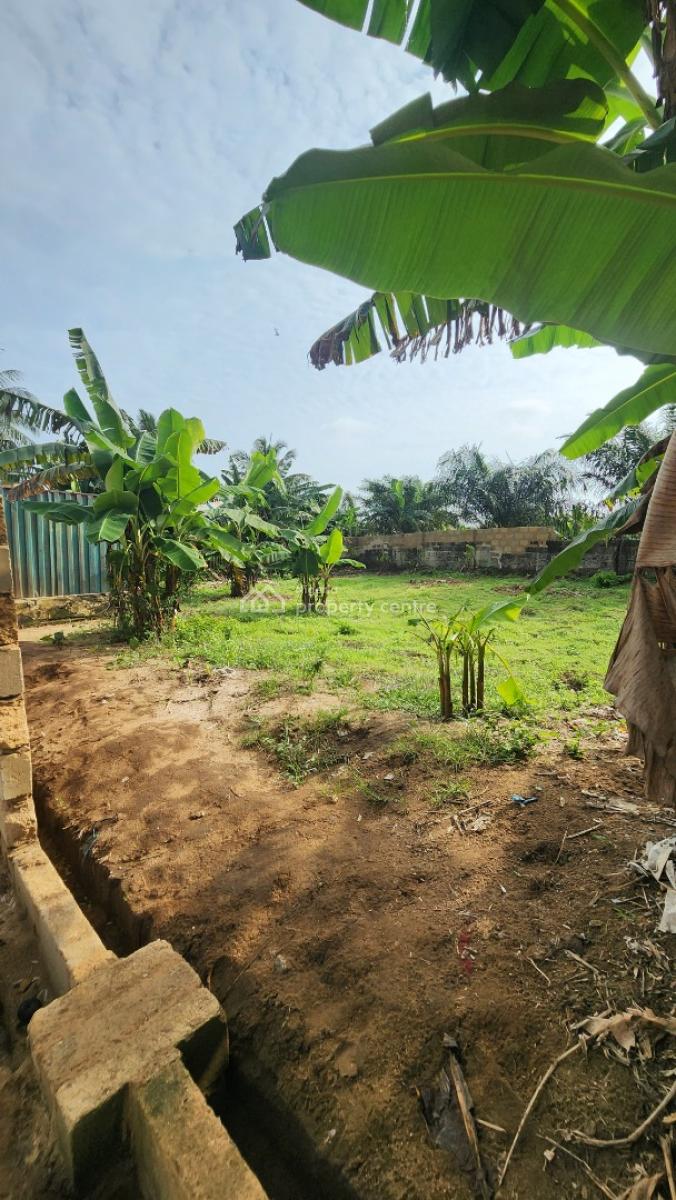 Fantastic and Strategically Located Plot of Dry Land, Mbiabong Ikot Antem, Off Oron Road, Uyo, Akwa Ibom, Residential Land for Sale