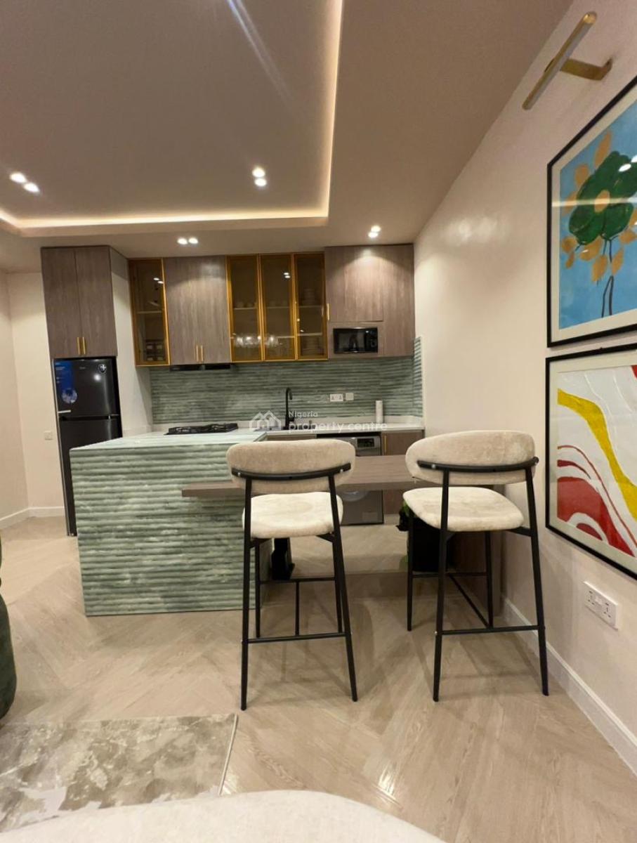 Stylish 2-bedroom Executive Apartment with Ps5 & Pool Access, Stylish 2-bedroom Executive Apartment with Ps5 & Pool Access, Lekki Phase 1, Lekki, Lagos, Flat / Apartment Short Let