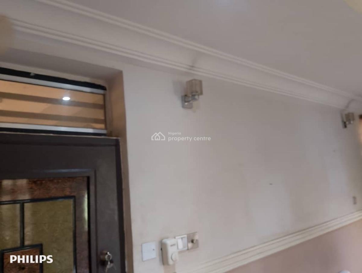 Standard and Massive 3 Bedroom Apartment, Garki, Abuja, House for Sale