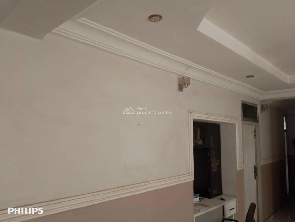 Standard and Massive 3 Bedroom Apartment, Garki, Abuja, House for Sale