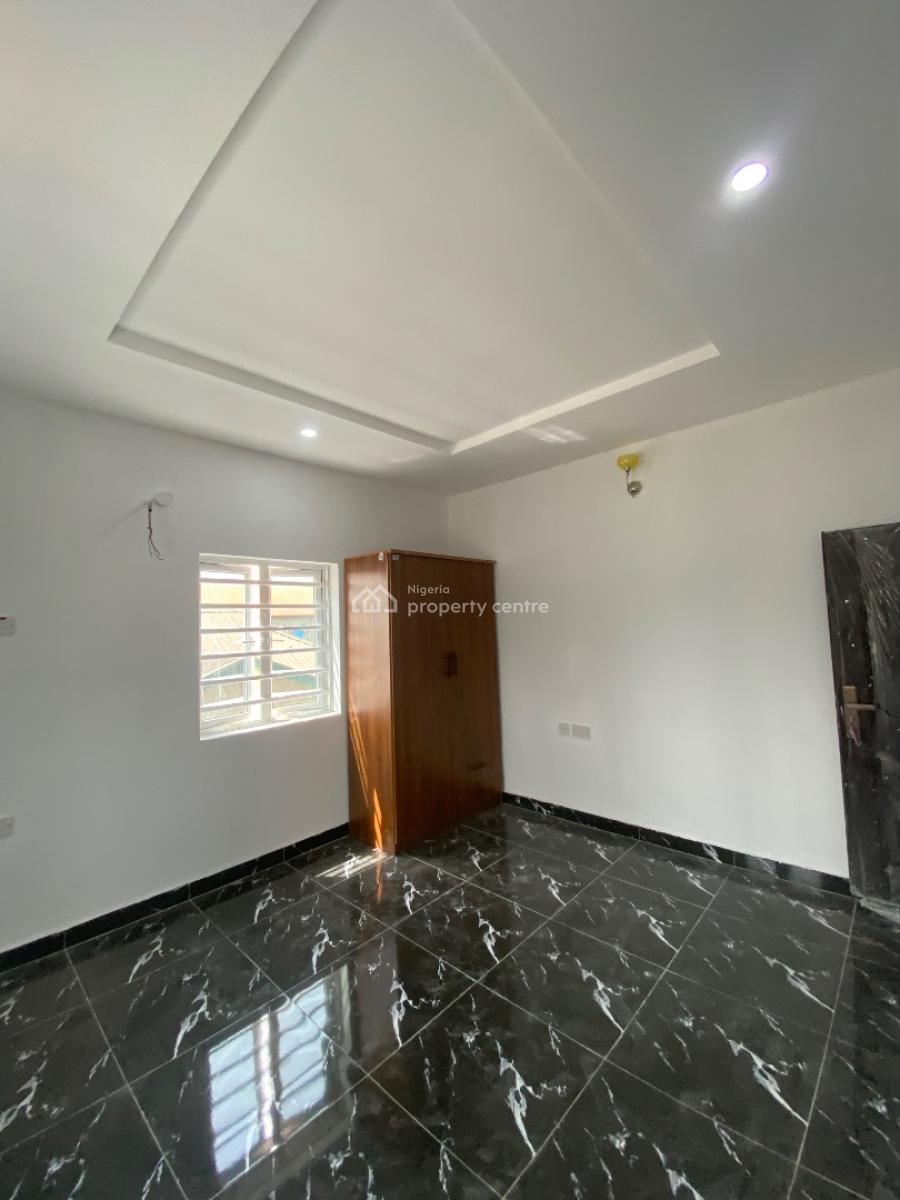 Brand New Two Bedroom Apartment, Agubiade Peaceland Ogombo, Ajah, Lagos, Flat / Apartment for Rent