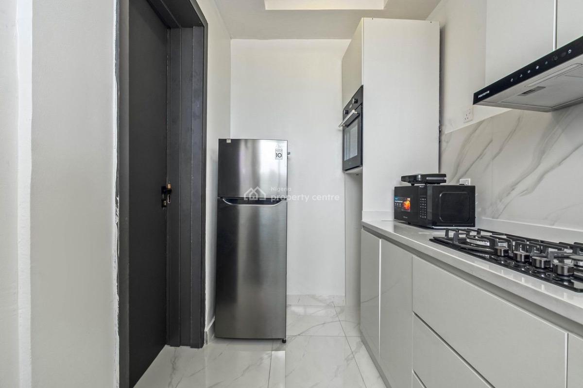 Luxury 1-bedroom Executive Apartment with Ps5 & Swimming Pool, Luxury 1-bedroom Executive Apartment with Ps5 & Swimming Pool, Lekki Phase 1, Lekki, Lagos, Flat / Apartment Short Let