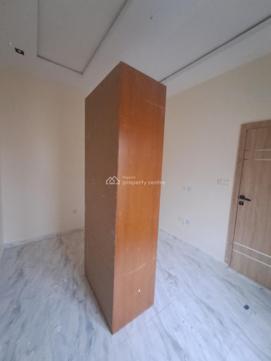 Newly Built 2 Bedroom Apartment in a Gated, Idado/agungi, Lekki, Lagos, Flat / Apartment for Rent