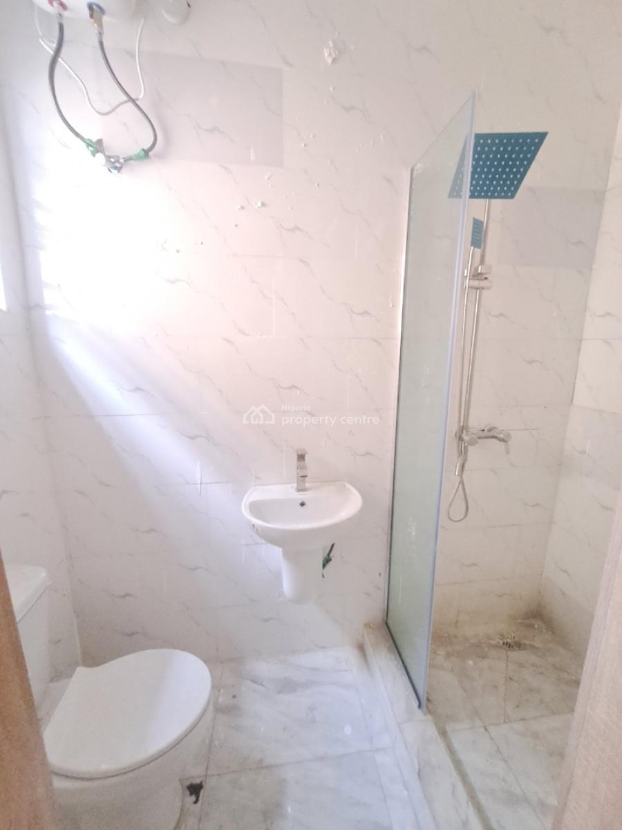 Newly Built 2 Bedroom Apartment in a Gated, Idado/agungi, Lekki, Lagos, Flat / Apartment for Rent