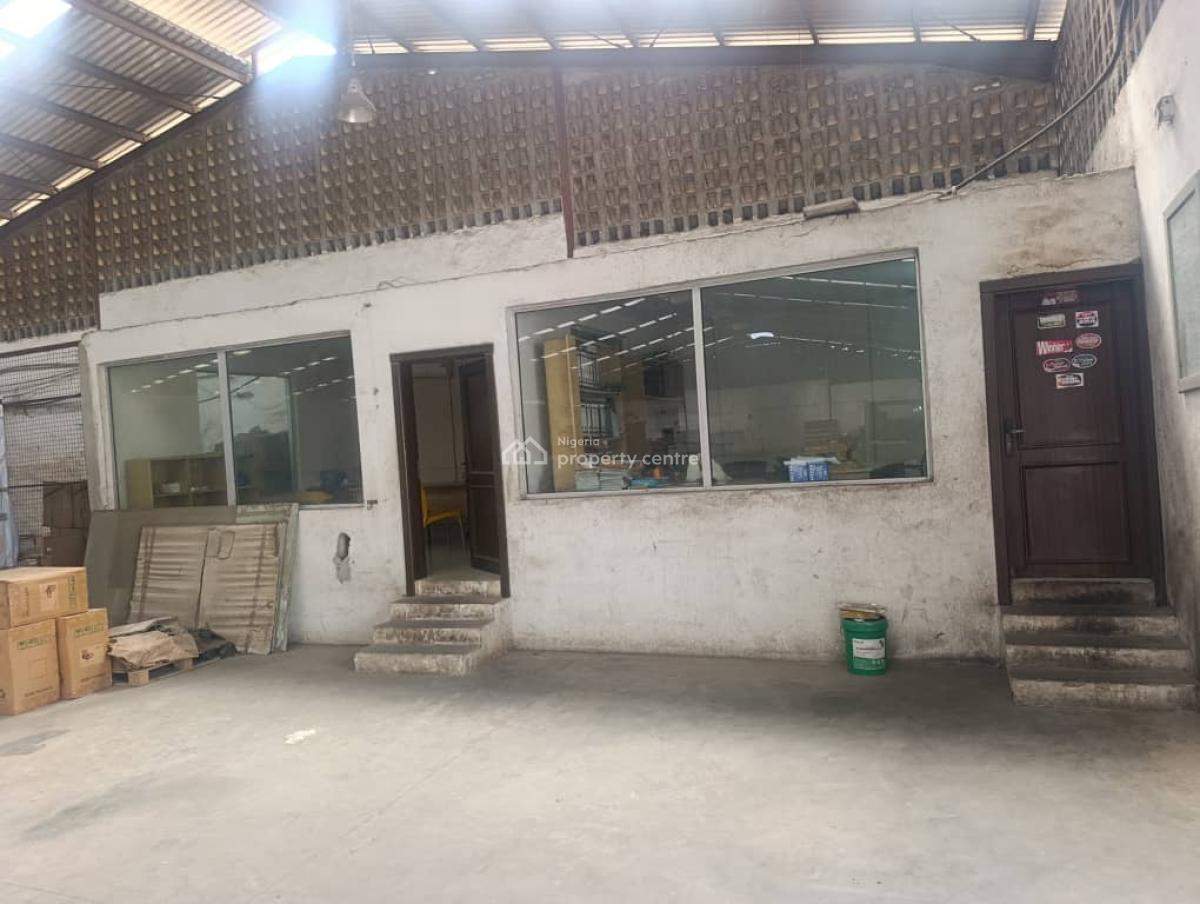 Sweet Warehouse, Ikotun/isolo Road, Isolo, Lagos, Warehouse for Sale