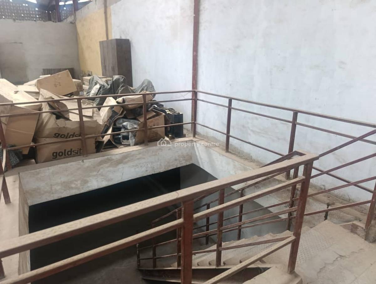 Sweet Warehouse, Ikotun/isolo Road, Isolo, Lagos, Warehouse for Sale