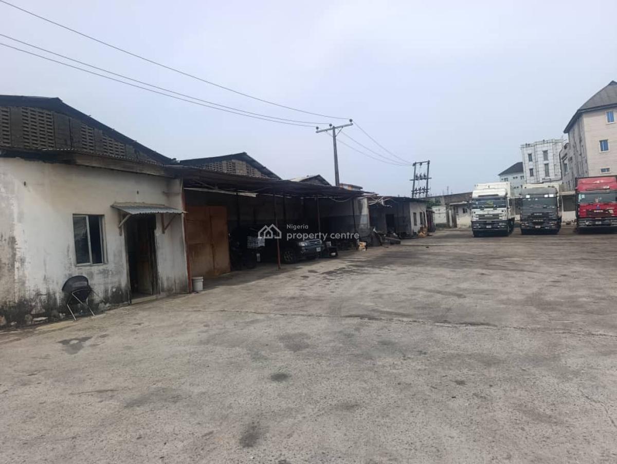 Sweet Warehouse, Ikotun/isolo Road, Isolo, Lagos, Warehouse for Sale