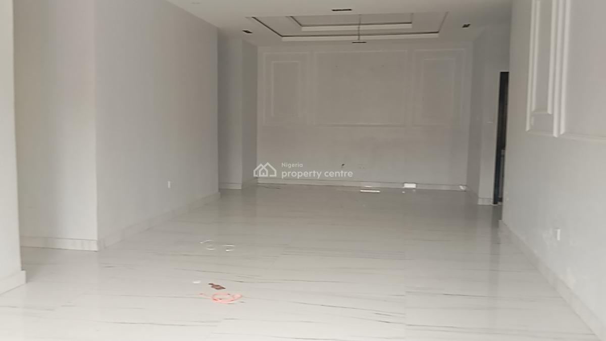a Spacious 3 Bedroom Apartment, Lekki Paradise 3 Estate, Chevron Drive, Lekki, Lagos, Flat / Apartment for Rent