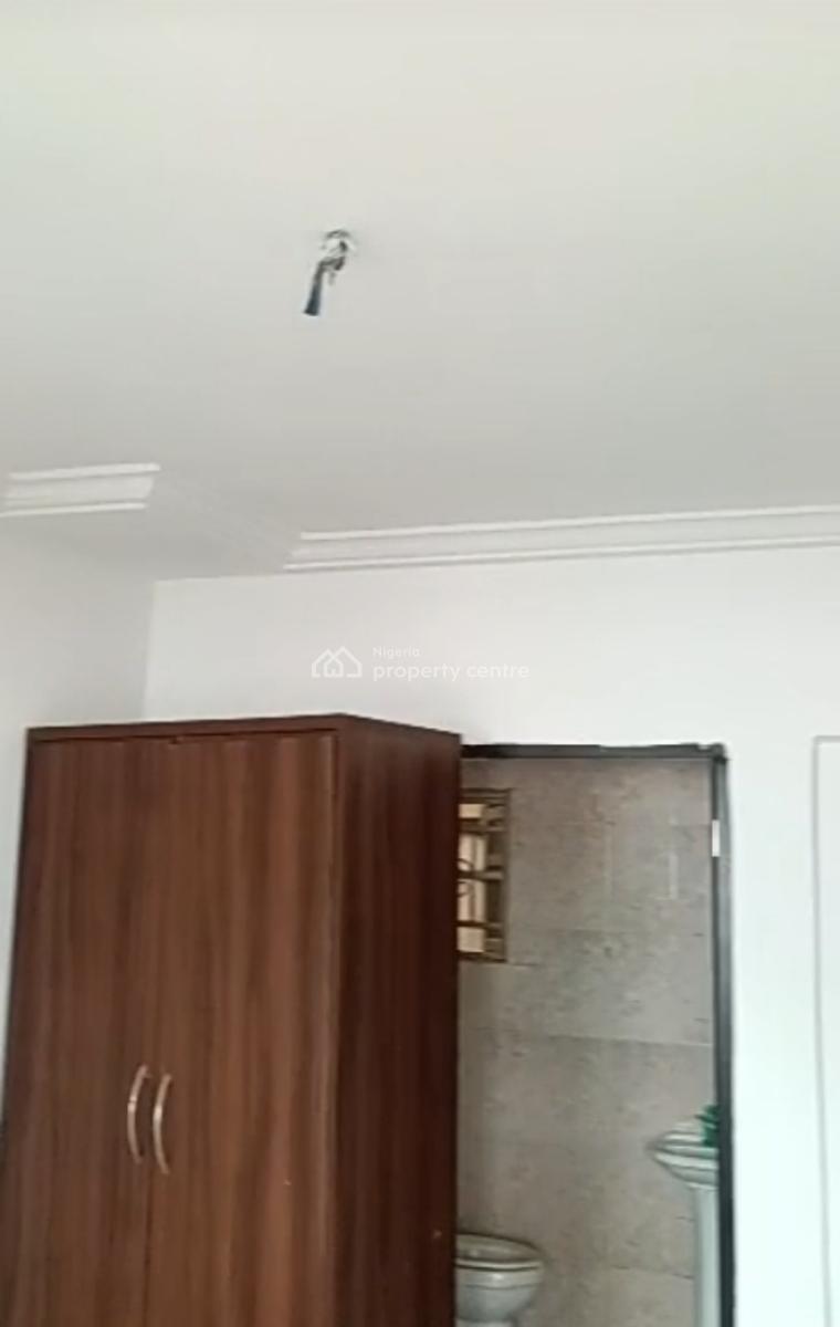 Newly Renovated Bedroom Inside a Shared Apartment { Video}, 1st Gate, Jakande, Lekki, Lagos, Self Contain (single Rooms) for Rent