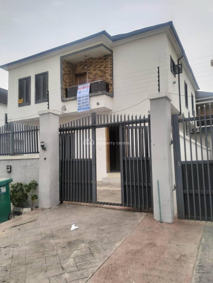 a Spacious 4 Bedroom Detached House with Bq, Oba Musa Street, Silver Spring Estate, Agungi, Lekki, Lagos, Detached Duplex for Rent