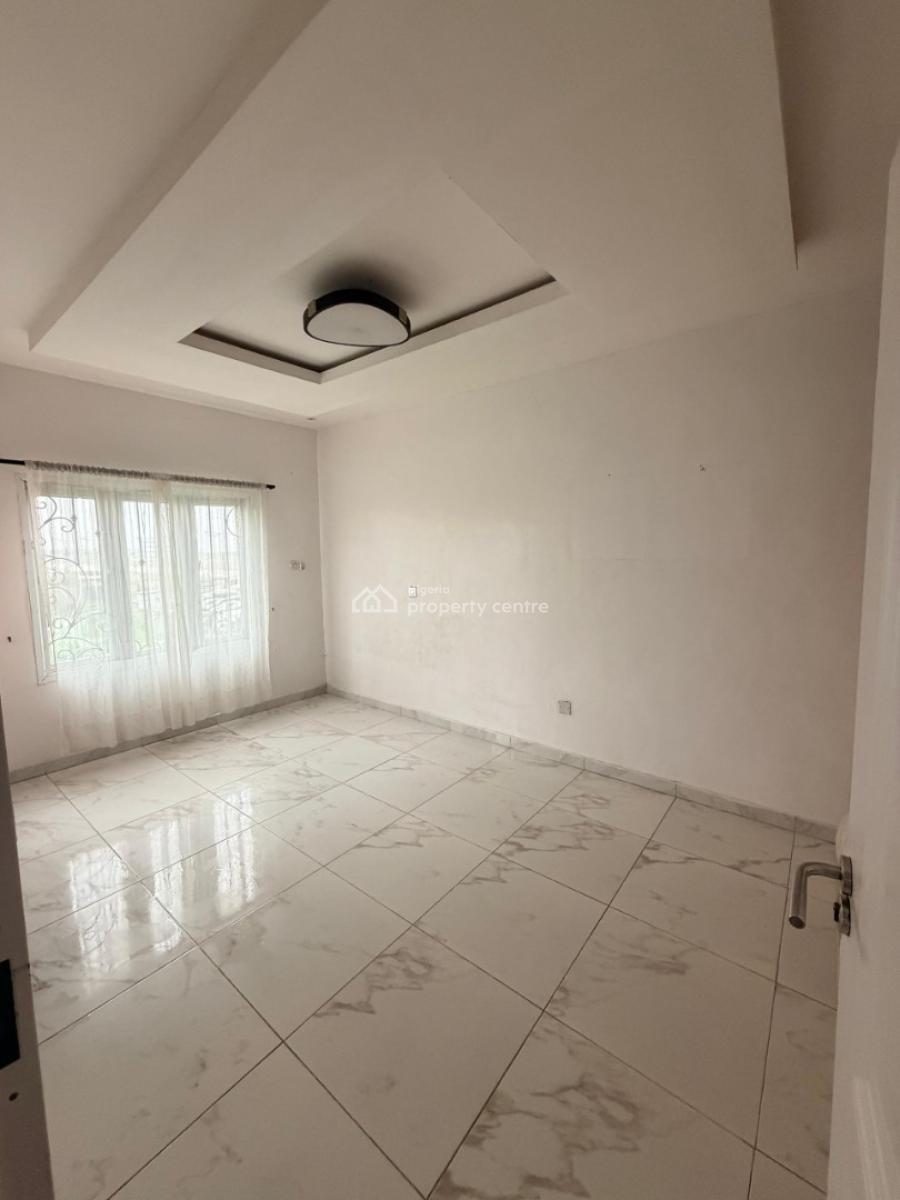 a Room in a 2 Bedroom Flat 24hours Light, Lekki Garden, Ikate Elegushi, Lekki, Lagos, Self Contain (single Rooms) for Rent