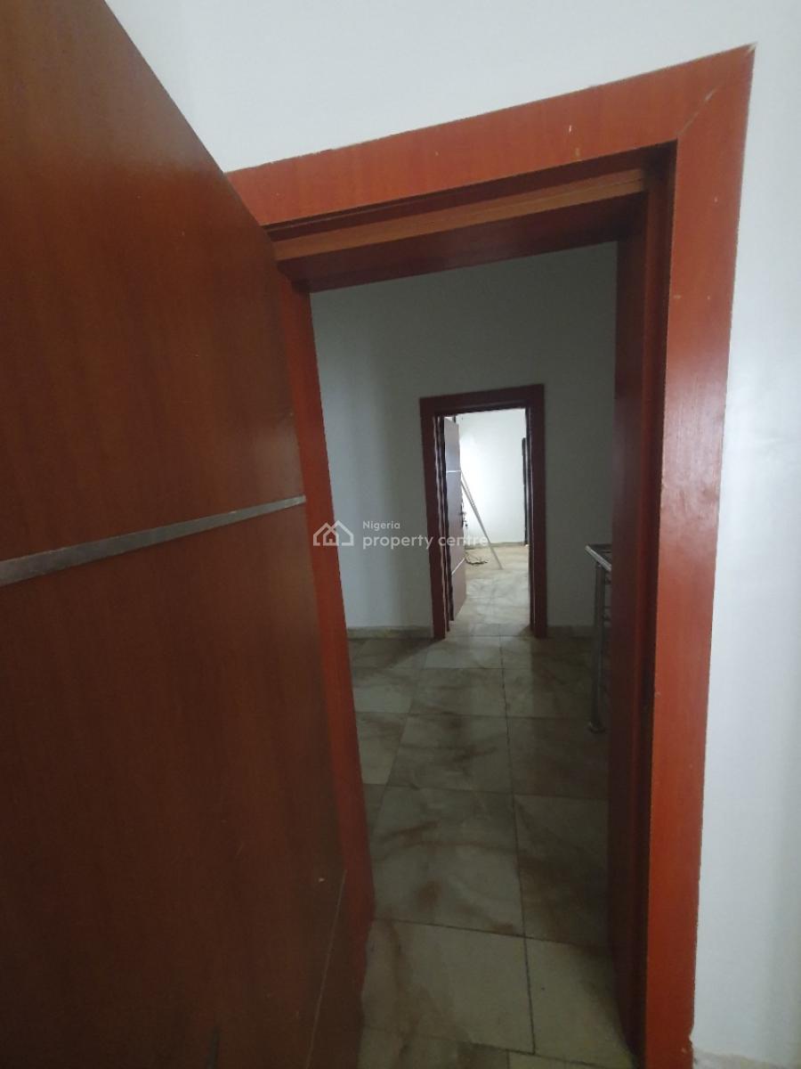 4 Bedroom Terrace House with 1 Room Bq, No 14, Babagana Kingibe Street, Guzape District, Abuja, House for Rent