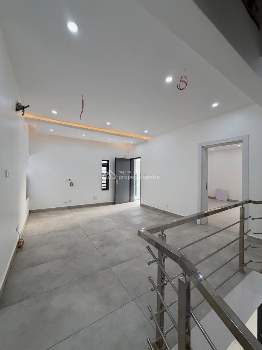 4 Bedroom Terrace, Guzape District, Abuja, Terraced Duplex for Rent