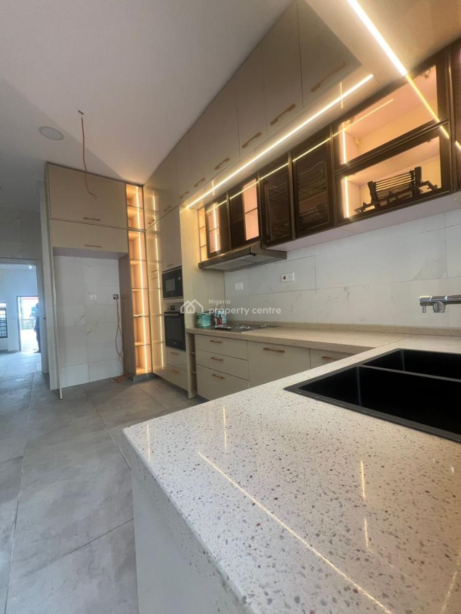 Luxury 4 Bedrom Semi-detached Duplex, Guzape Diplomatic Zone, Guzape District, Abuja, Semi-detached Duplex for Rent