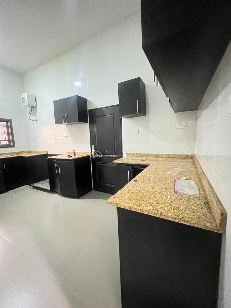 Luxury 4 Bedrom Terrace Duplex on Corner Piece, Guzape Main, Guzape District, Abuja, Terraced Duplex for Rent