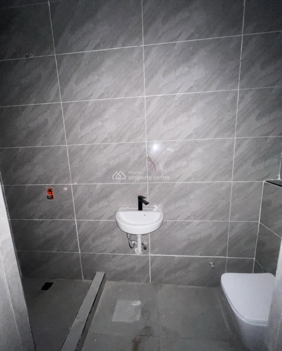 2 Bedroom Apartment, Ikate, Lekki, Lagos, Block of Flats for Sale