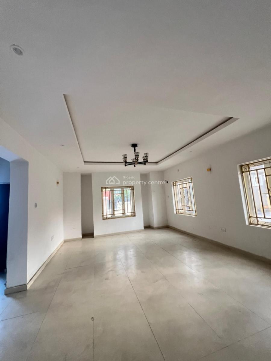 Amazing 4 Bedroom Semi-detached Duplex, Guzape Main, Guzape District, Abuja, Semi-detached Duplex for Rent