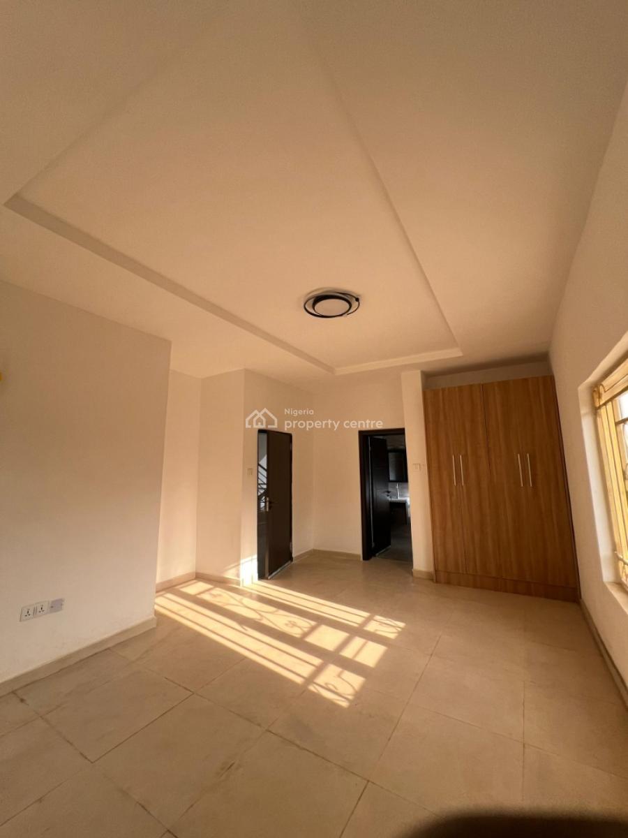 Amazing 4 Bedroom Semi-detached Duplex, Guzape Main, Guzape District, Abuja, Semi-detached Duplex for Rent