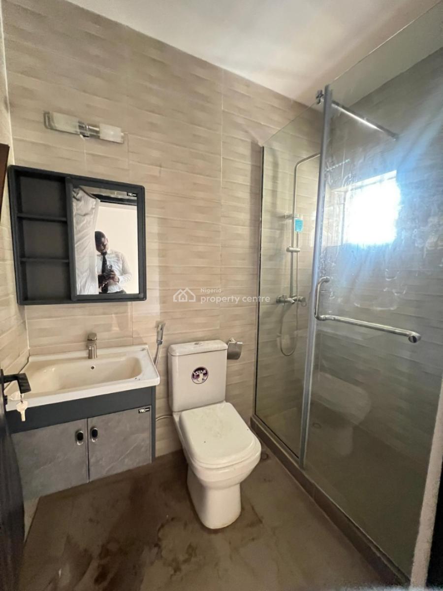 Amazing 4 Bedroom Semi-detached Duplex, Guzape Main, Guzape District, Abuja, Semi-detached Duplex for Rent