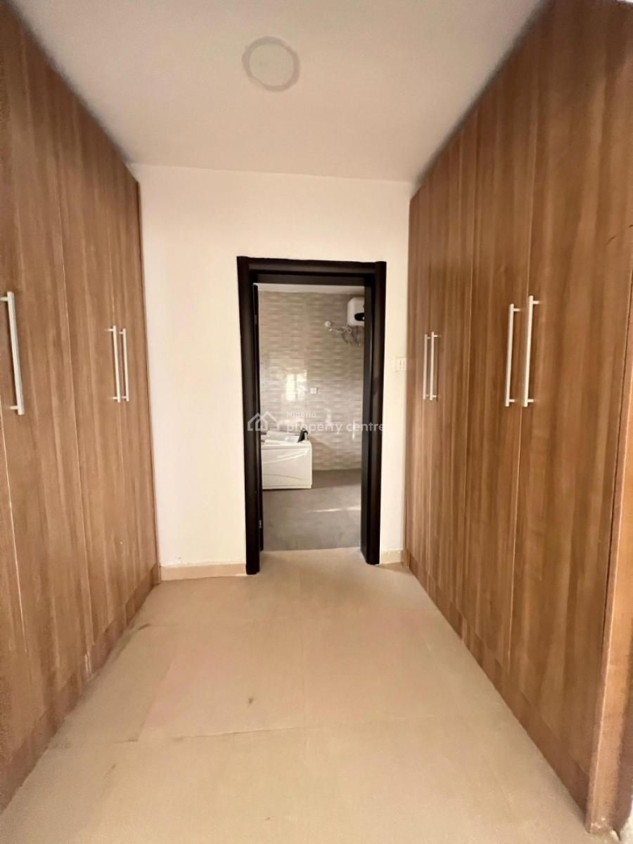 Amazing 4 Bedroom Semi-detached Duplex, Guzape Main, Guzape District, Abuja, Semi-detached Duplex for Rent