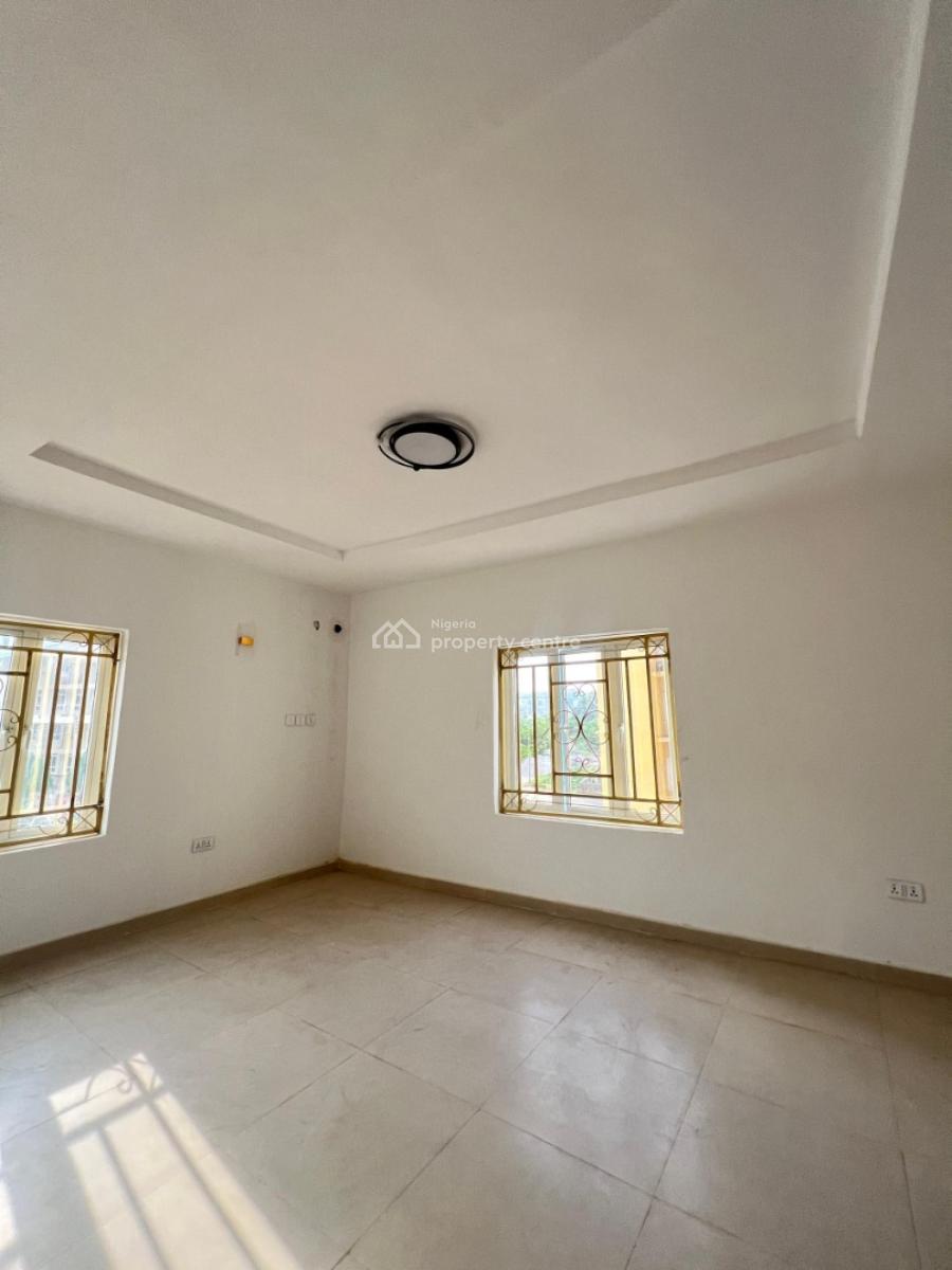 Amazing 4 Bedroom Semi-detached Duplex, Guzape Main, Guzape District, Abuja, Semi-detached Duplex for Rent