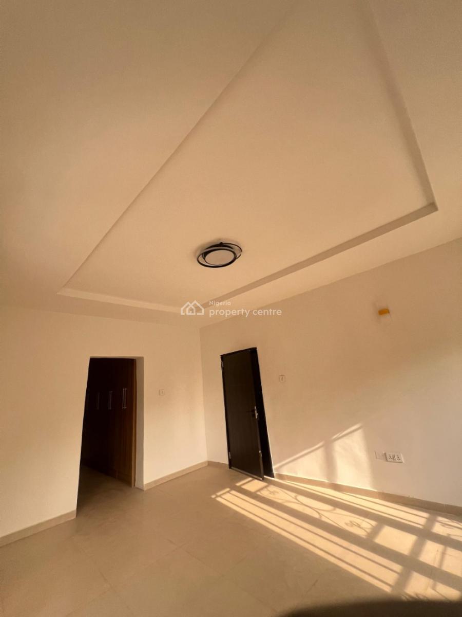 Amazing 4 Bedroom Semi-detached Duplex, Guzape Main, Guzape District, Abuja, Semi-detached Duplex for Rent